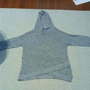 Gilligan & O'Malley Gray Hooded Lounge Top